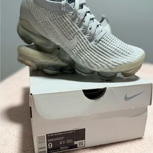 Nike Air VaporMax Flyknit 3 Silver Sneakers
